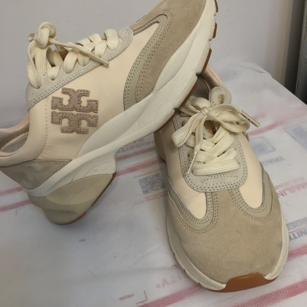 Tory Burch Monogram Good Luck Lightweight Women's Cream Fashion Sneakers Size6.5 - Picture 10 of 13